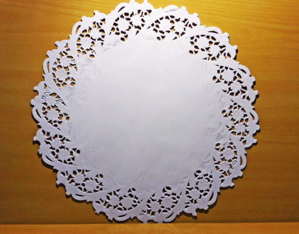 Toalha De Papel Rendada 30cm Relevo 8un